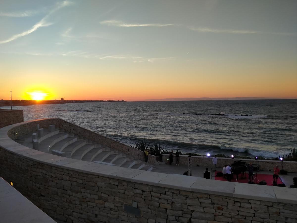 Monolocale Prezioso Βίλα Trani Εξωτερικό φωτογραφία