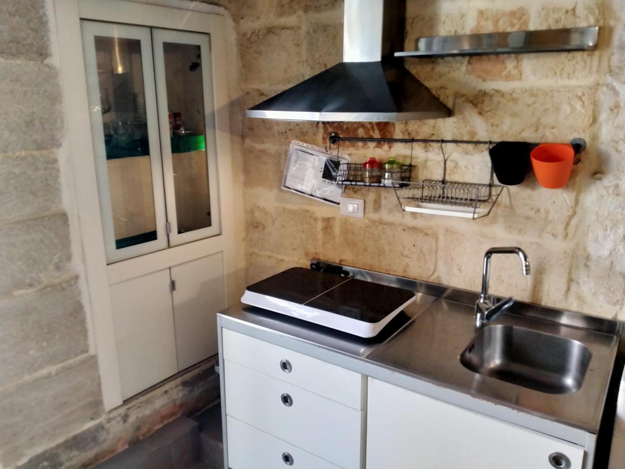 Monolocale Prezioso Βίλα Trani Εξωτερικό φωτογραφία