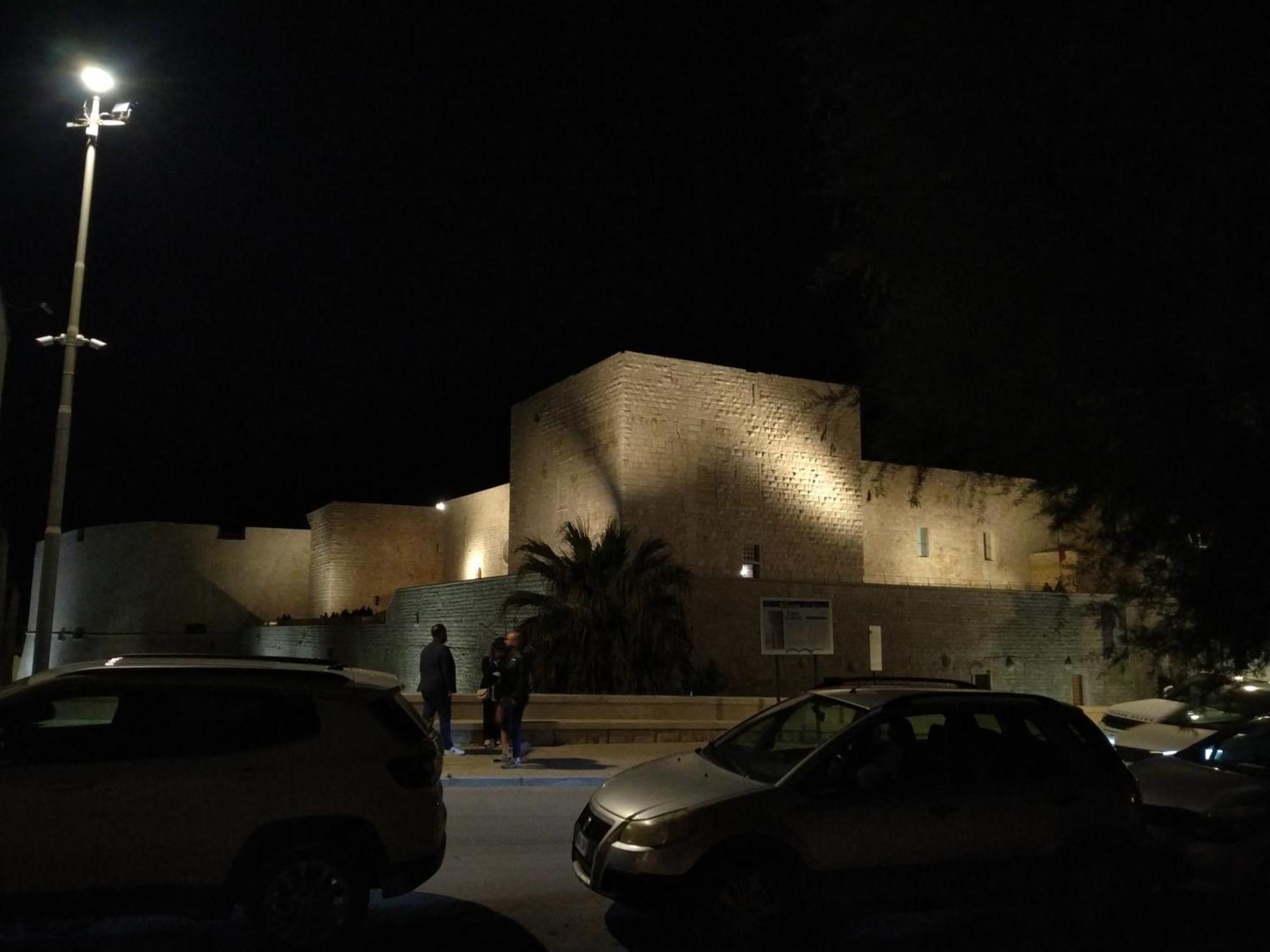 Monolocale Prezioso Βίλα Trani Εξωτερικό φωτογραφία